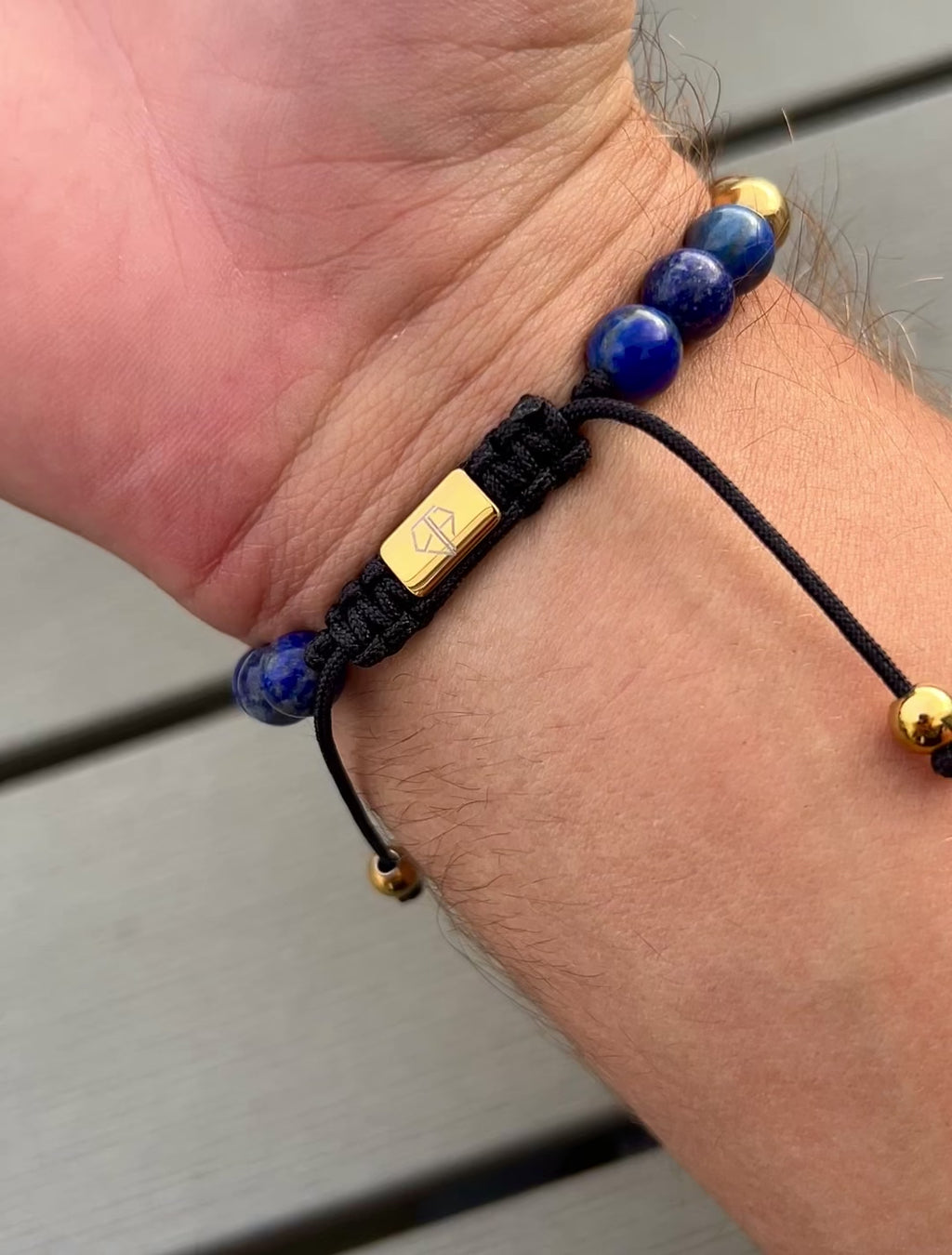 Video showing the Lapis Lazuli beads bracelet with gold plated stainless steel beads Emils Jewellery