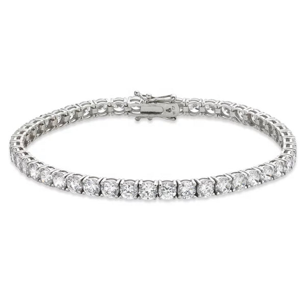 Tennis bracelet 4mm in stainless steel. With cubic zirconia stones. Like diamonds
